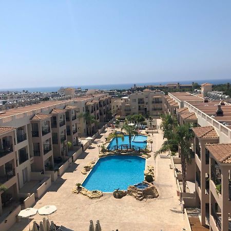 Royal Seacrest Apartment Paphos Exterior foto