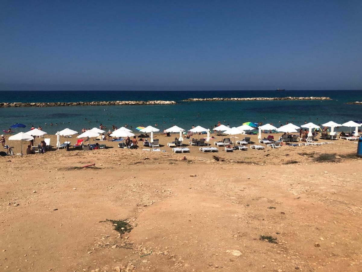 Royal Seacrest Apartment Paphos Exterior foto