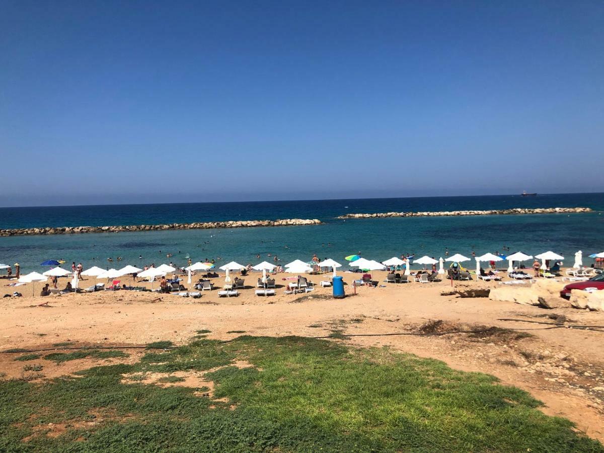 Royal Seacrest Apartment Paphos Exterior foto
